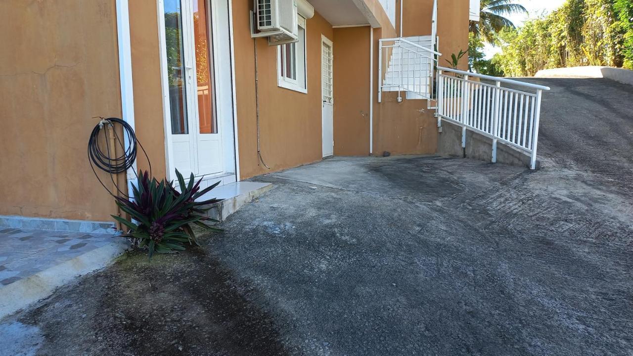 Charmant Petit T2 Dans Maison Vieux-Bourg Екстериор снимка